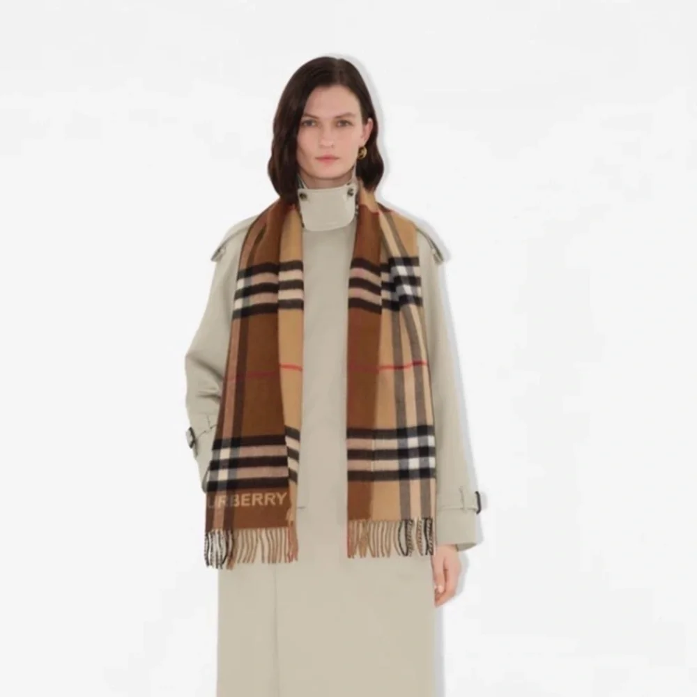 Burberry Classic Check Scarf in Brown and Tan. Excellent condition